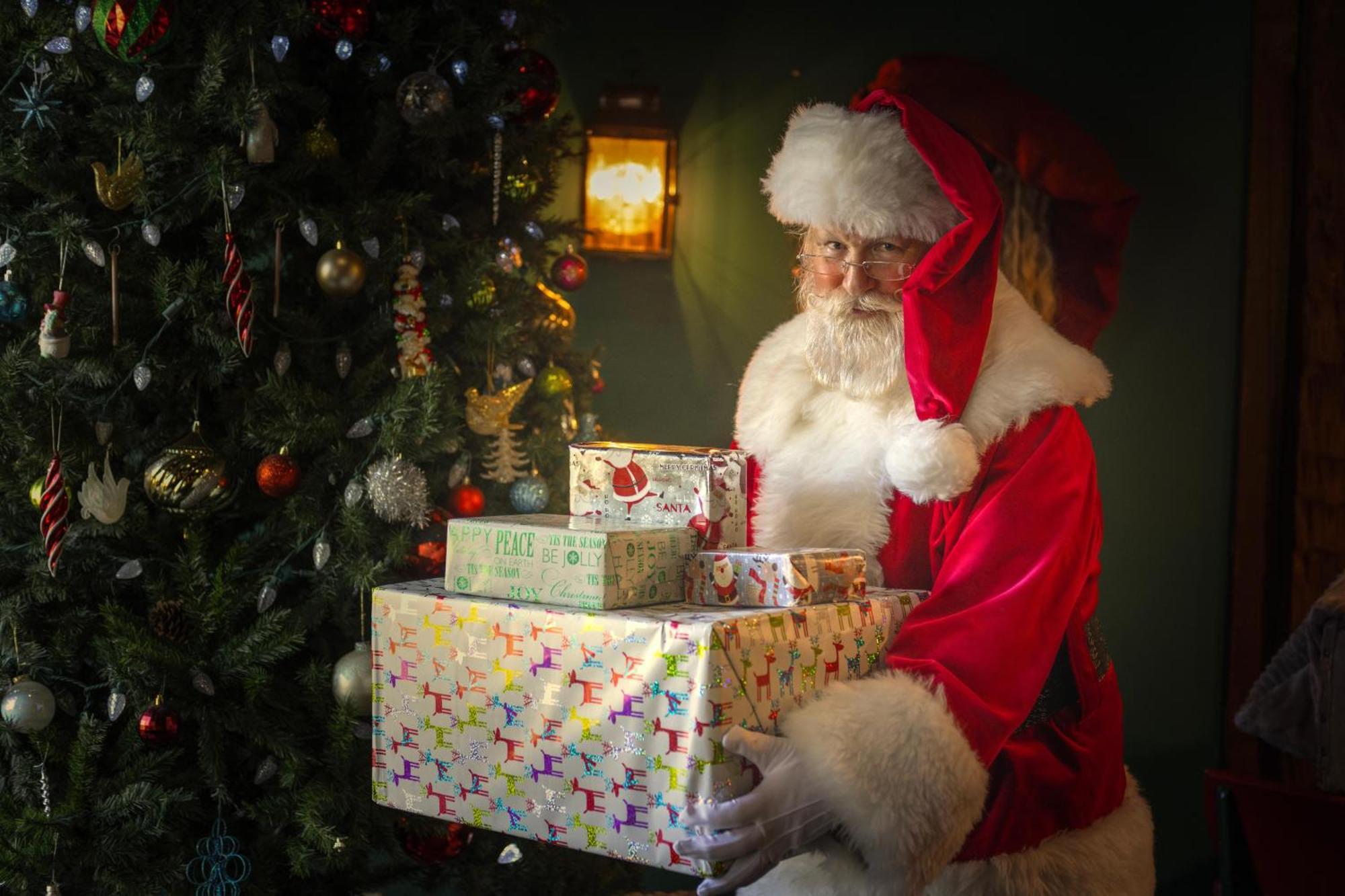 Santa'S Lodge Santa Claus Exterior photo